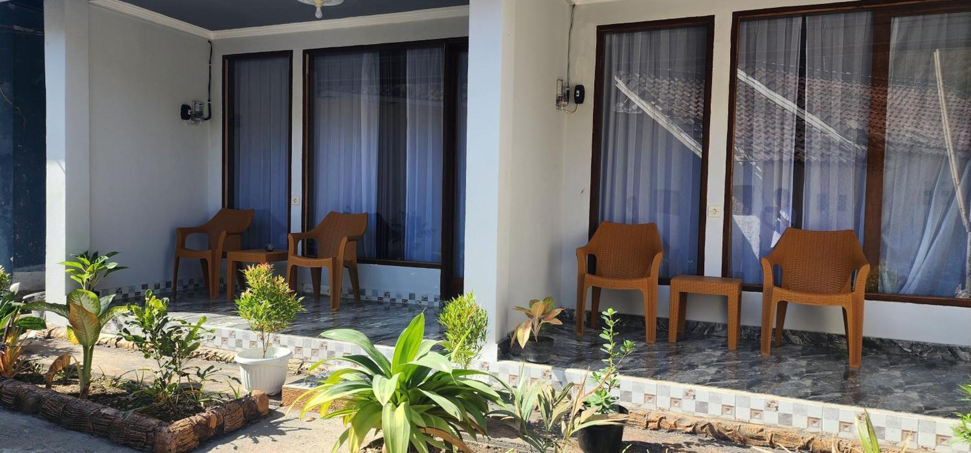 Sakila Homestay Kuta  Eksteriør billede