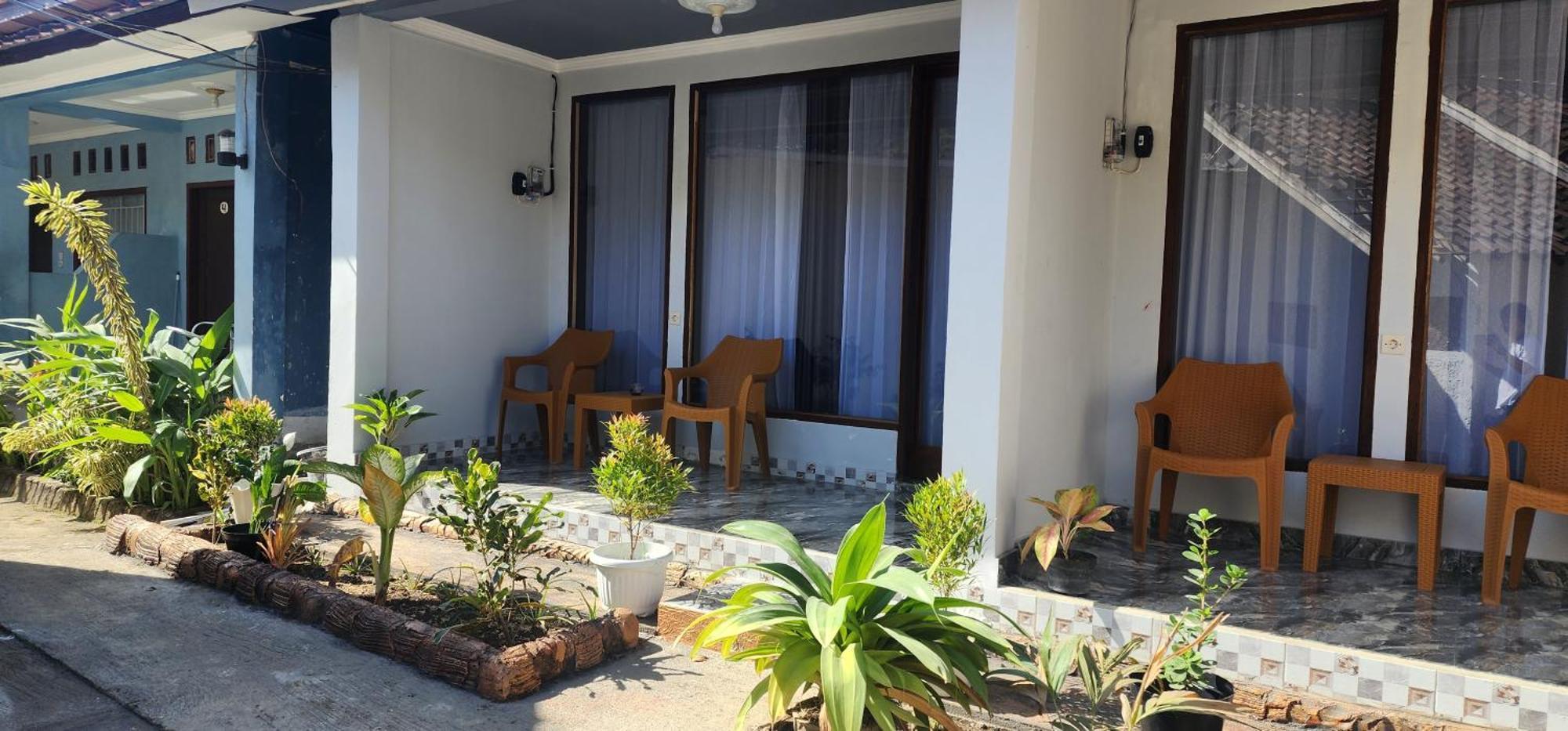 Sakila Homestay Kuta  Eksteriør billede